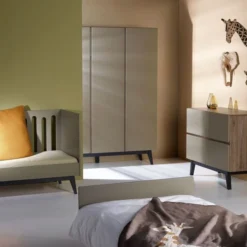 Lit Enfant 90x200 Cm Laqué Gris Et Pieds Hêtre Massif Nandy -Repose Lit Soldes Boutique lit enfant 90x200 cm laque gris et pieds hetre massif trendy 5414375177253 591945